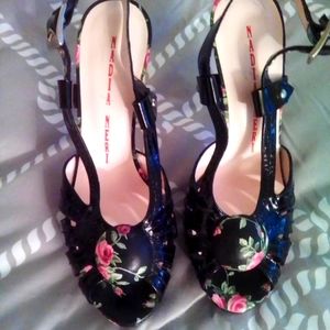 Nadia Neri super cute heels